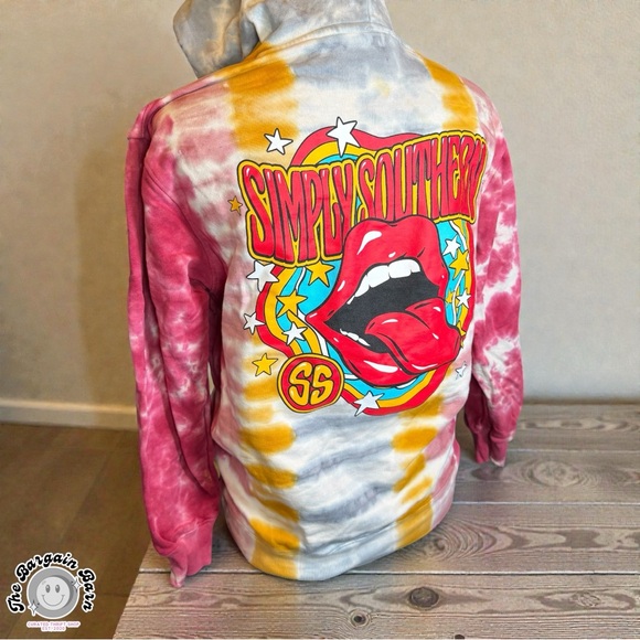 Simply Southern Tie Dye Hoodie Graphic Lips Stars Pullover Sweatshirt (Small) - Picture 7 of 8